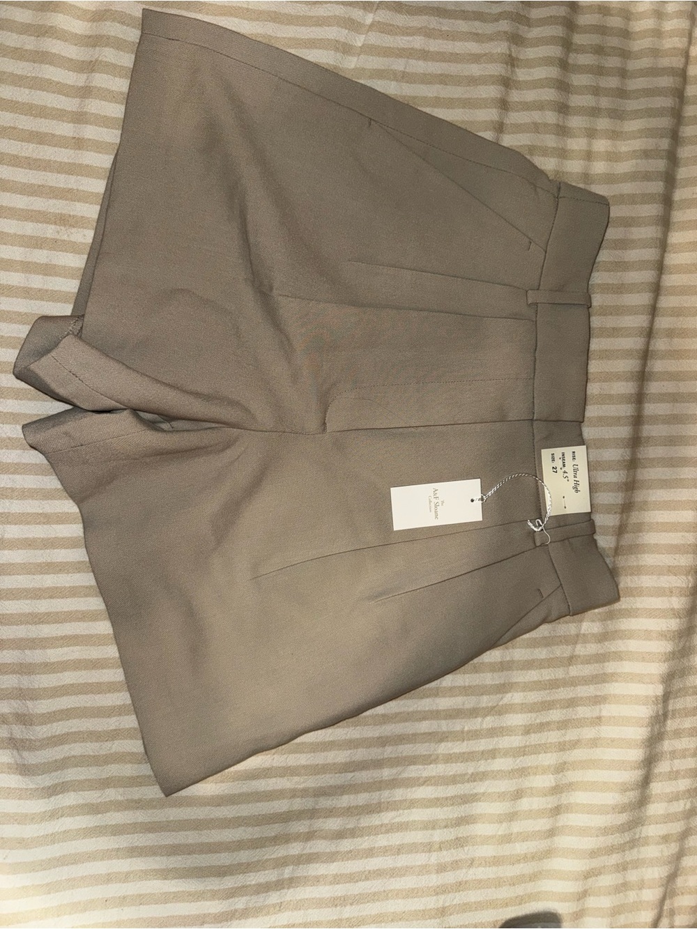 Abercrombie & Fitch High Waist Tailored Shorts - Taupe
